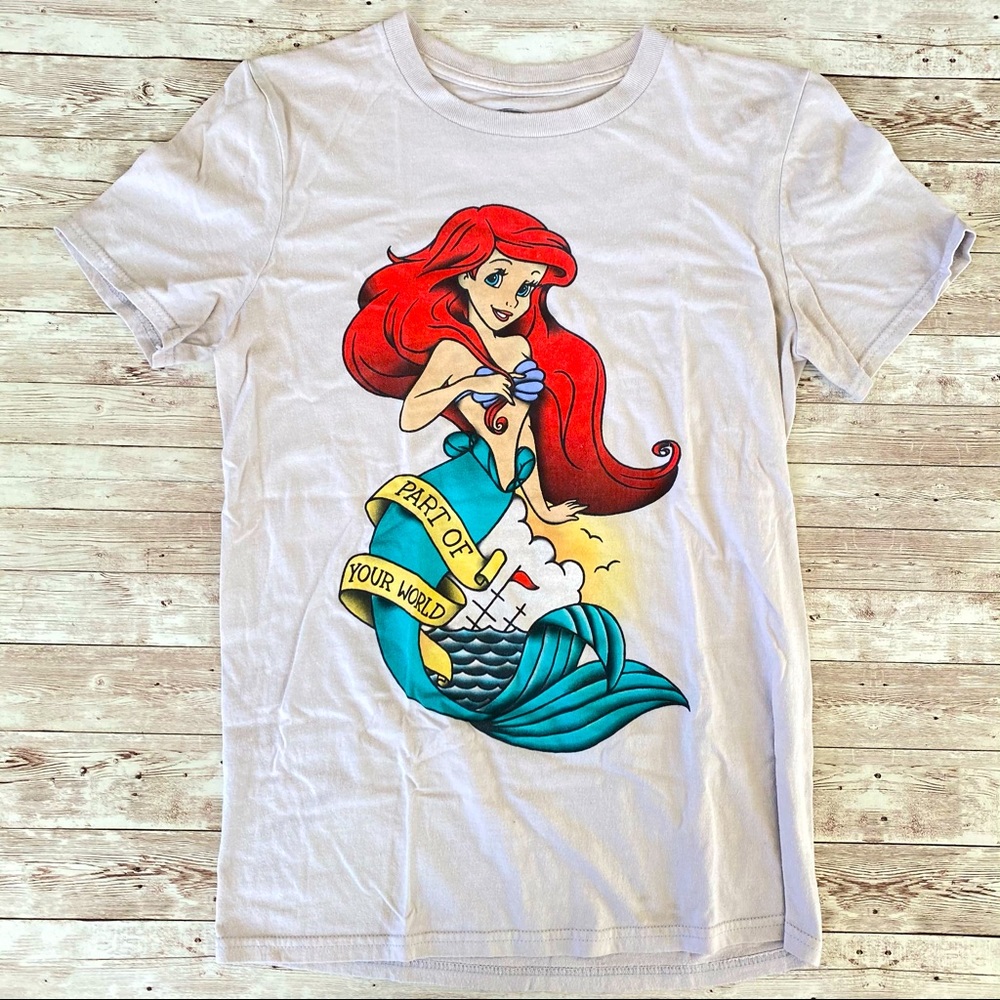 Disney Ariel Little Mermaid light Pink T-Shirt